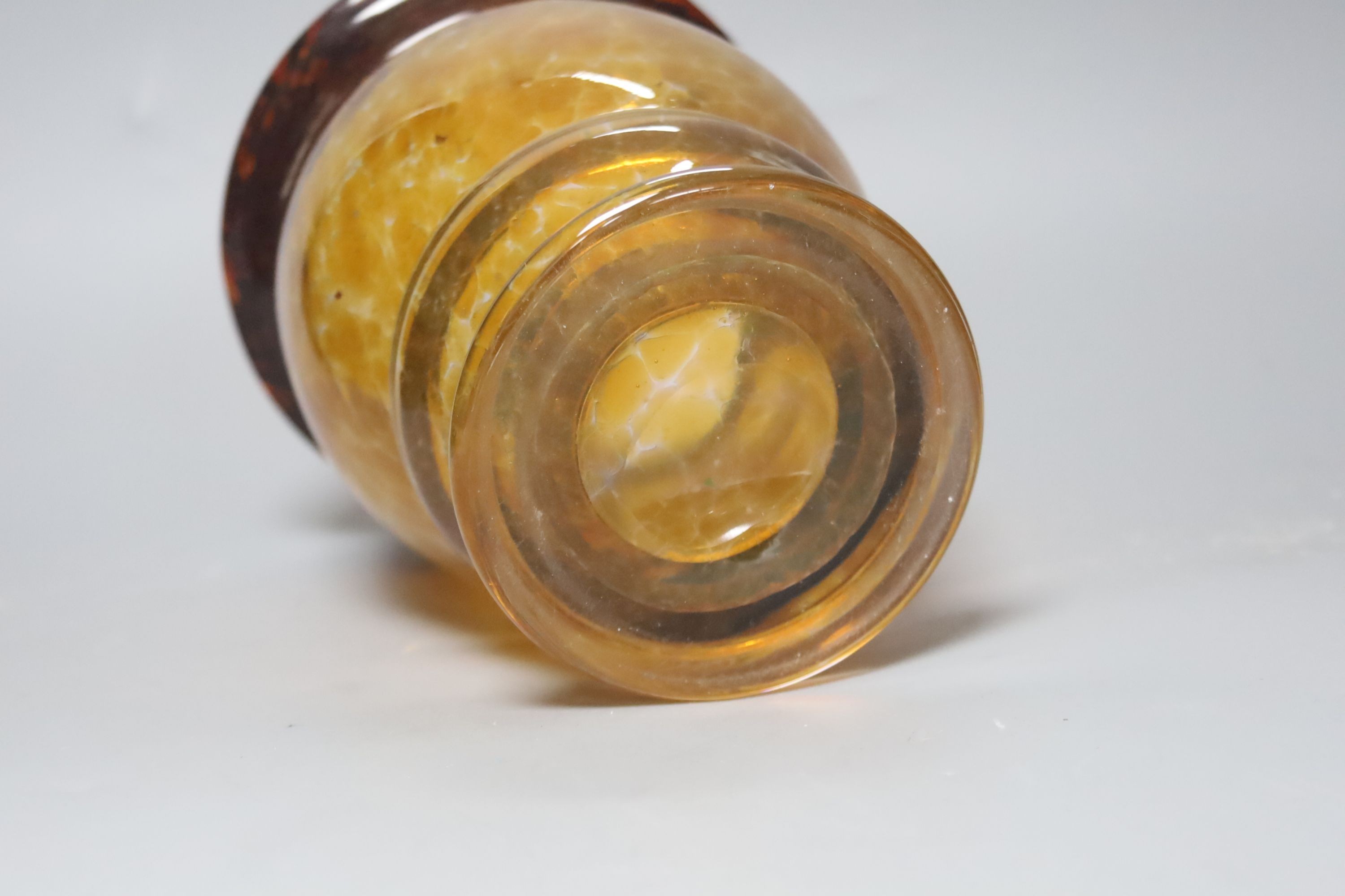 A Monart mottled amber glass vase, 20cm